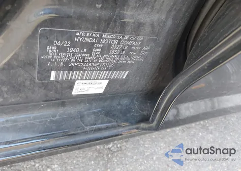 2022 Hyundai Accent Sel z USA, uszkodzony, nr VIN 3KPC24A63NE170126